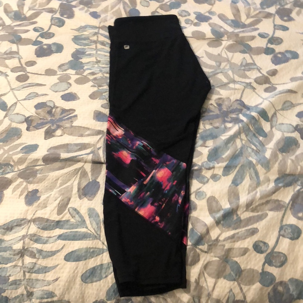 Fabletics Capri pants - Picture 2 of 3